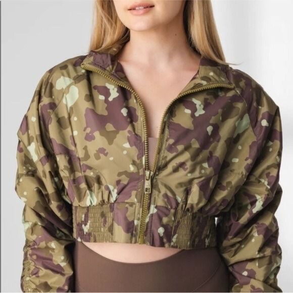 Vitality Ethos Jacket in Woodland Size Small NEW - Picture 6 of 9